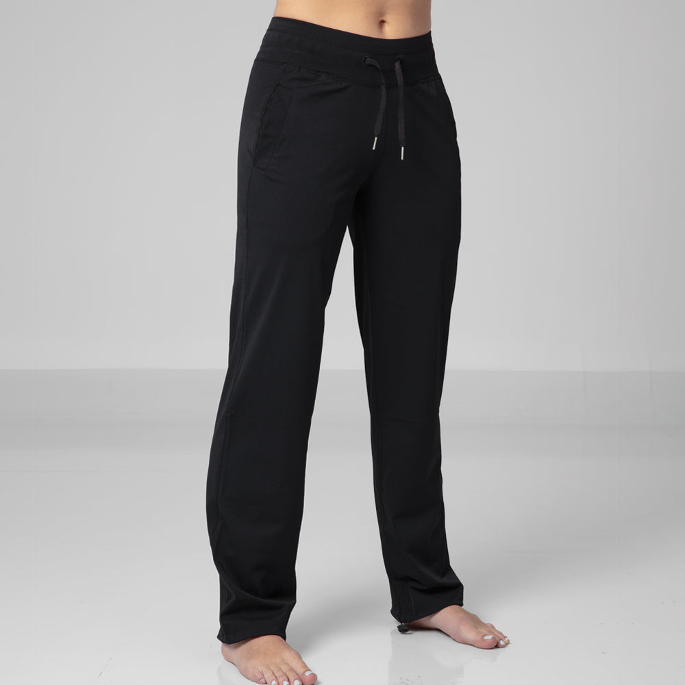 MU6040 Midrise Straight Leg Pant