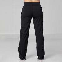 MU6040 Midrise Straight Leg Pant