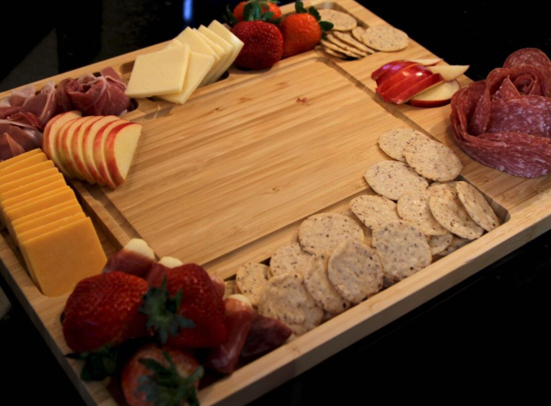 Personalized Bamboo Charcuterie Board 16"x12.5" - MY3-5054-The Teehive